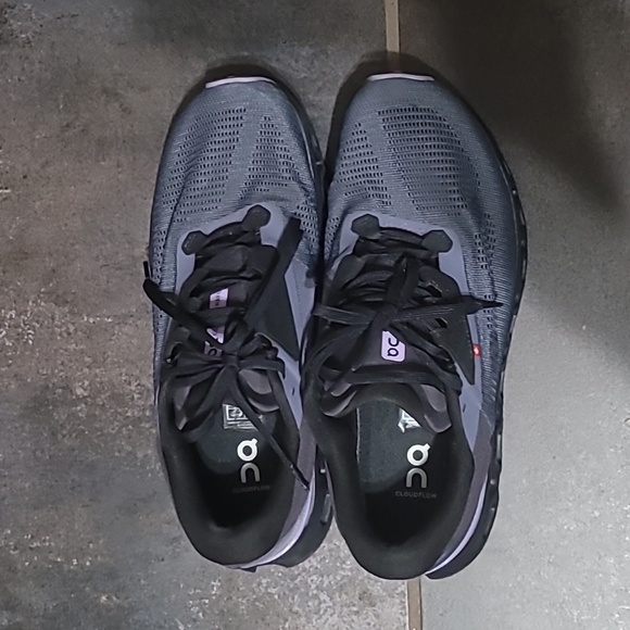 On Cloud OC Running Cloudstratus Women Size 10.5 - Picture 5 of 10